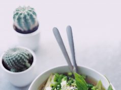 Tofu sūris toliau augina populiarumą pirkėjų tarpe – išmėginkite tris paprastus receptus