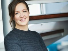 Akiniai ne tik gadina regėjimą, bet ir trukdo matyti pasaulį tokį, koks jis yra