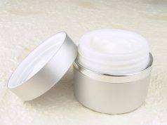 Geriausi veido kremai sausai odai: rekomendacijos ir apžvalgos