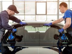 Kiek kainuoja automobilio priekinio stiklo keitimas?