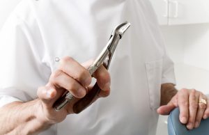 Kaip pasirinkti odontologą, kuriuo galima pasitikėti ilgą laiką?