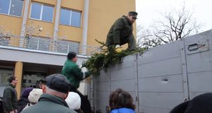 Buvo siekta ilgiausio knygų skirtuko rekordo (video,foto galerija)