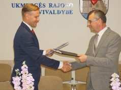 Ukmergės savivaldybės įstaigoms bus tiekiama žalioji energija iš saulės elektrinių parko