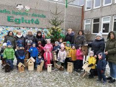 Jaunieji miško bičiuliai aktyviai dalyvavo inkilų gaminimo konkurse