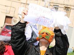 Ukmergėje vyko kaukių performansas „Miesto metamorfozės”