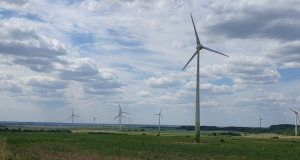 Aplinkos ministerija: šiais metais planuojama pastatyti 197 vėjo elektrines Lietuvos Respublikos aplinkos ministerija