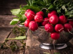 Neišmeskite ridikėlių lapų