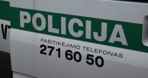 Teismui perduota įtariamųjų metalo, degalų ir detalių vagystėmis byla