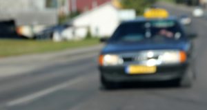 Svarbu vykdantiems keleivių vežimą už atlygį lengvaisiais automobiliais: LTSA jau priima prašymus pasikeisti veiklos leidimus