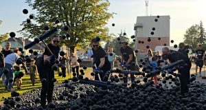 Ukmergės gatvėmis tekėjo „Džiaugsmo upė”