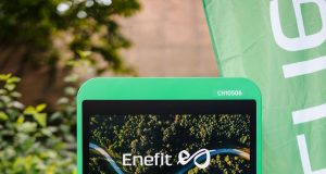 „Enefit Volt“ elektromobilių įkrovimo tinklas Lietuvoje auga trečdaliu, kviečia išbandyti nemokamai