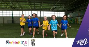 Ukmergėje – mergaites į futbolą įtraukiantis „Playmakers“ projektas