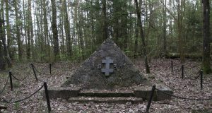 Paminklą sukilėliams pritarė skelbti Kultūros paminklu