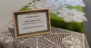 Tremtinės, tautodailininkės ROMOS RADZEVIČIENĖS tekstilės paroda „Laisvalaikio meditacijos”