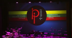 Nuo kūrybinių dirbtuvių iki audiovizualinių premjerų: Europos talentai rinkosi į perkusinės muzikos festivalį
