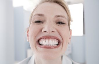 Nemokama burnos vėžio patikra visą vasario mėnesį