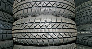 Nuo balandžio 1 d. galima važiuoti su vasarinėmis padangomis: senas panaudotas padangas galite priduoti nemokamai